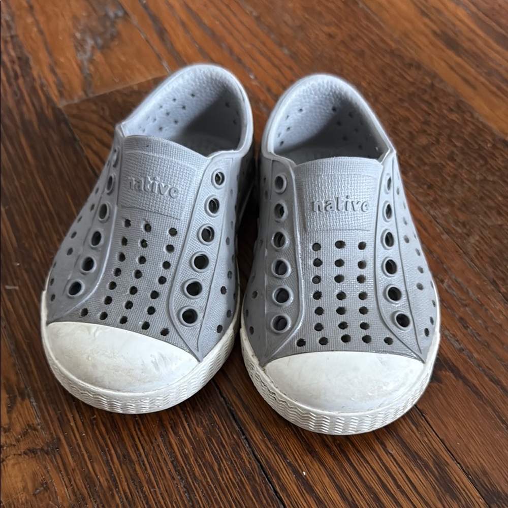 Native Gray Water Shoes with Ventilation
